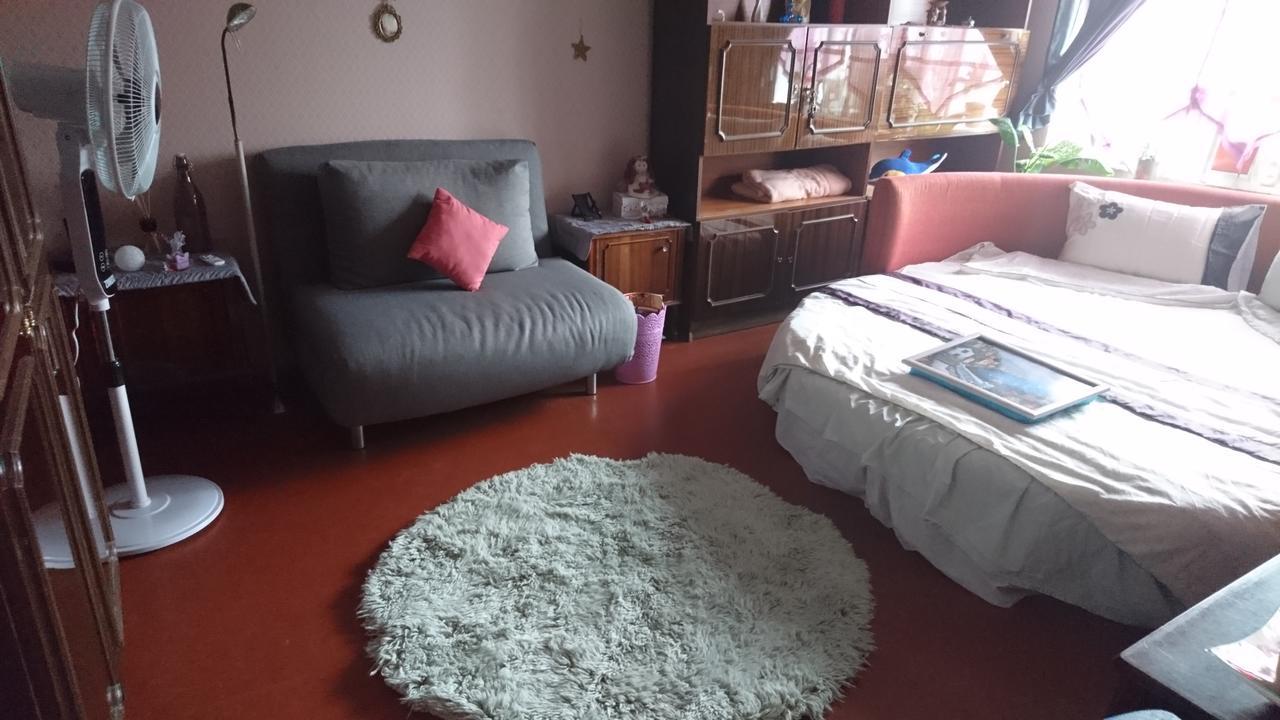Apartment On Raisy Okipnoi 5 Kiev Bagian luar foto