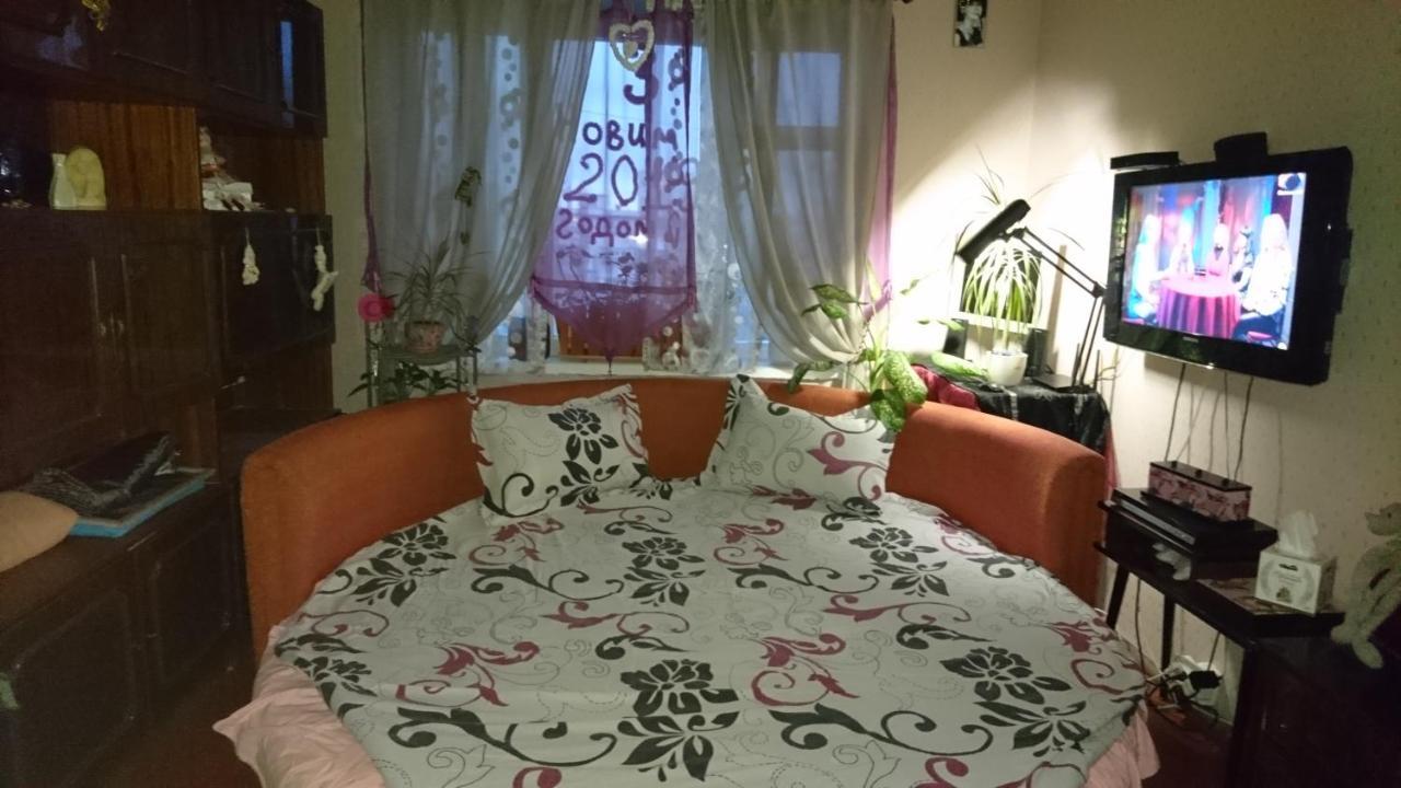 Apartment On Raisy Okipnoi 5 Kiev Bagian luar foto