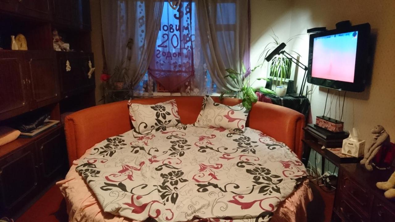Apartment On Raisy Okipnoi 5 Kiev Bagian luar foto